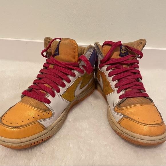 2009 Womens Nike Court Force Light Melon/Varsity Purple High Shoes! Size 8 - Picture 4 of 6